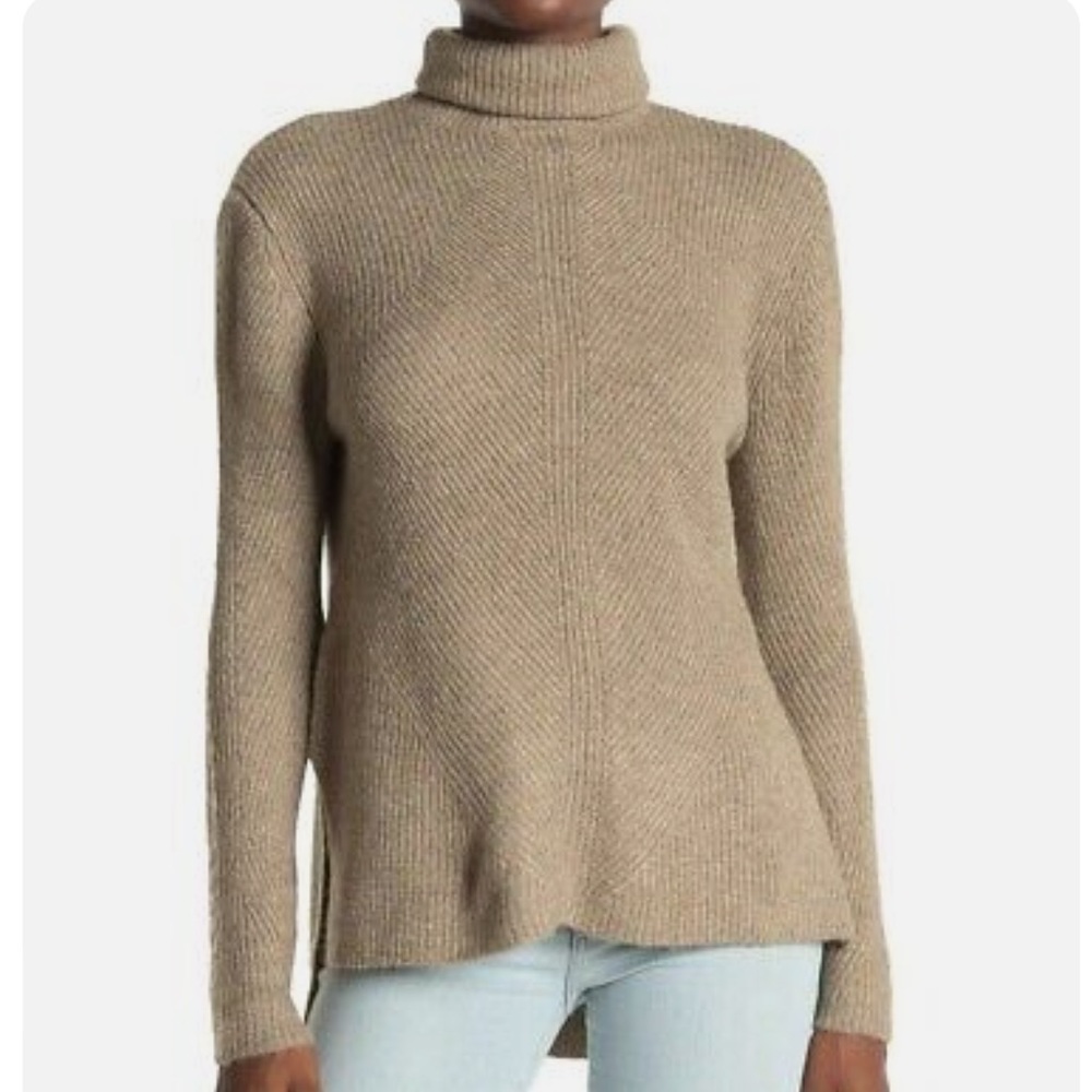 Sweet Romeo Fuzzy & Cozy Abstract Rib Turtleneck Sweater Size Small
